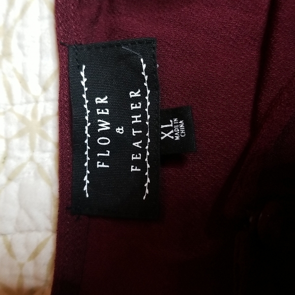 Blouse - Picture 7 of 8